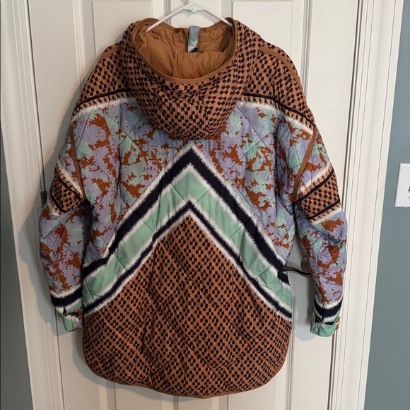 Free People Pria Printed Packable Puffer Jacket - Picture 8 of 9